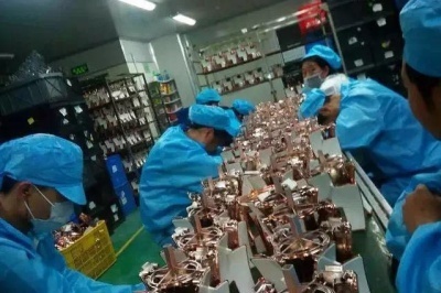 “電子廠招聘信息顯示，團(tuán)隊(duì)協(xié)作竟能讓個(gè)人價(jià)值翻倍！”